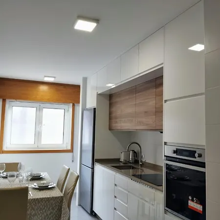 아파트 Piso Vacacional Acogedor 아 코루냐